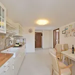 Center Penthouse - Medieval Town 10'- 2' Appartement