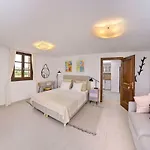 Appartement Center Penthouse - Medieval Town 10'- 2'
