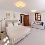 Center Penthouse - Medieval Town 10'- 2' Appartement *