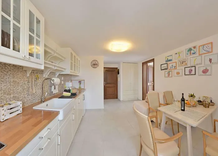 Center Penthouse - Medieval Town 10'- 2' Apartman