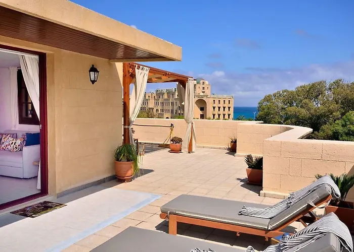 Center Penthouse - Medieval Town 10'- 2' * Rhodes City