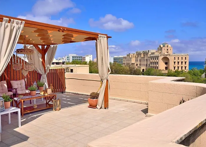 Center Penthouse - Medieval Town 10'- 2' Apartman