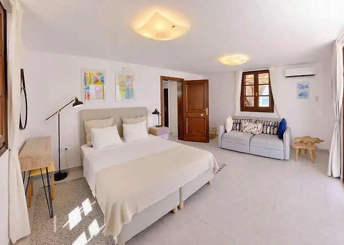 Center Penthouse - Medieval Town 10'- 2' Apartman *