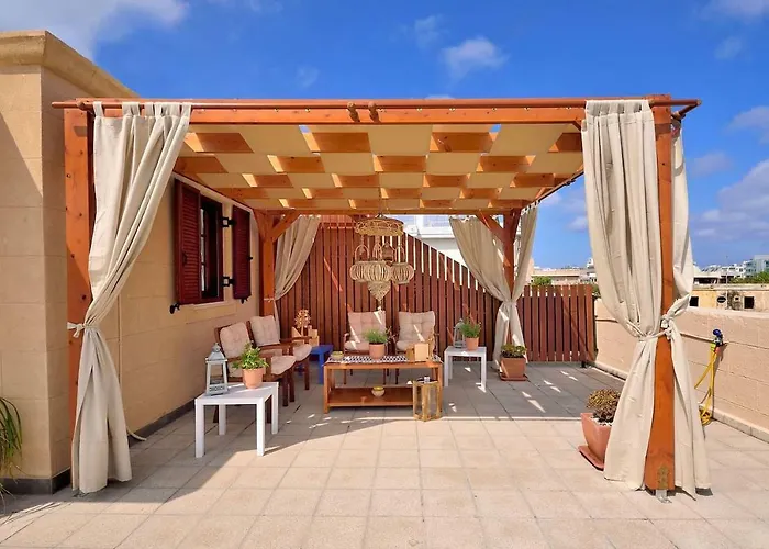 Appartement Center Penthouse - Medieval Town 10'- 2'